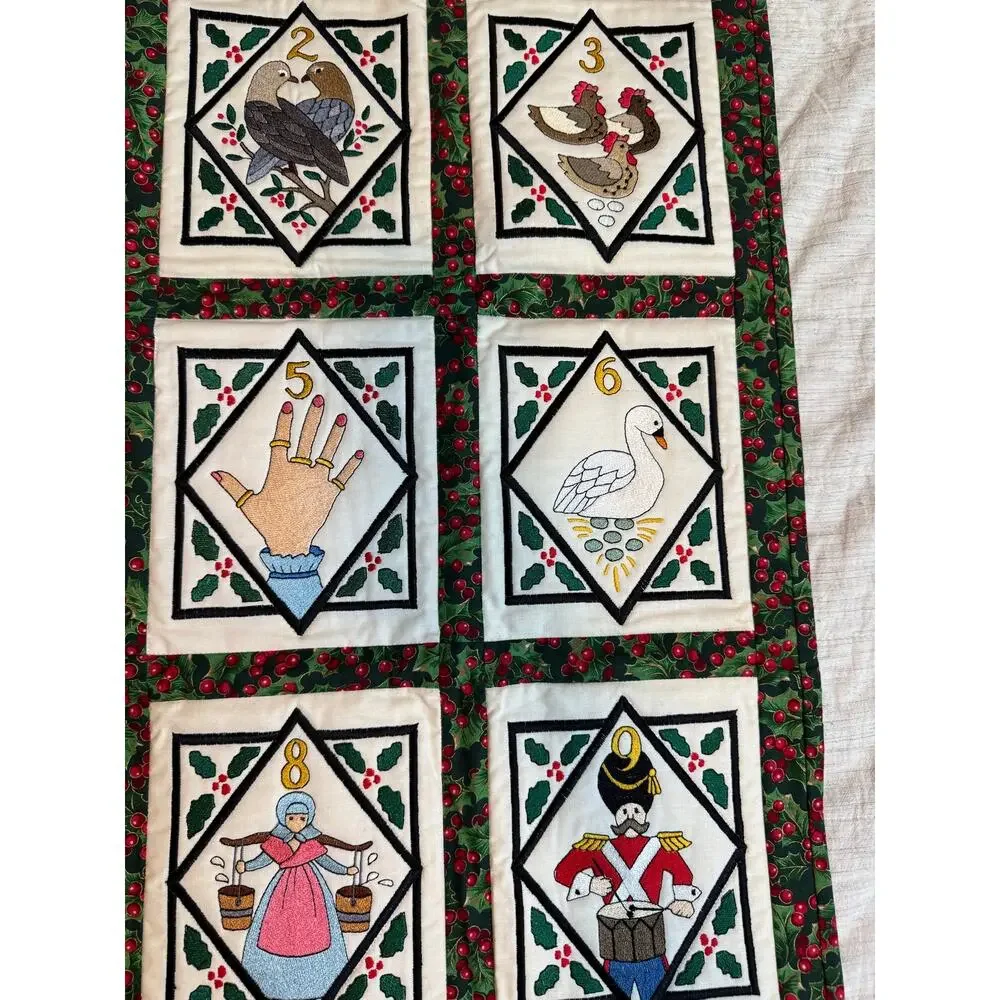 Handmade Wall Hanging Quilt “12 Days Of Christmas”Tapestry Blanket Holly Festive